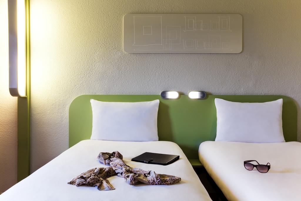 Ibis Budget Concarneau Exterior photo